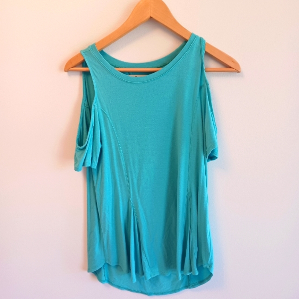 Hollister Shoulder Cutout Shirt